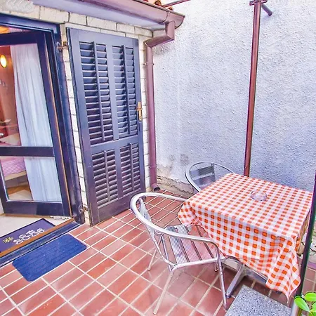 Apartment Lidia
